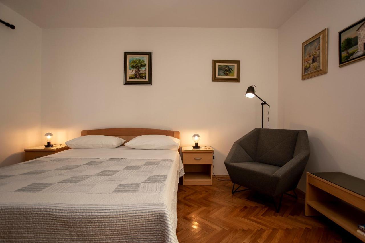 Apartments Volarevic โรวีน ภายนอก รูปภาพ