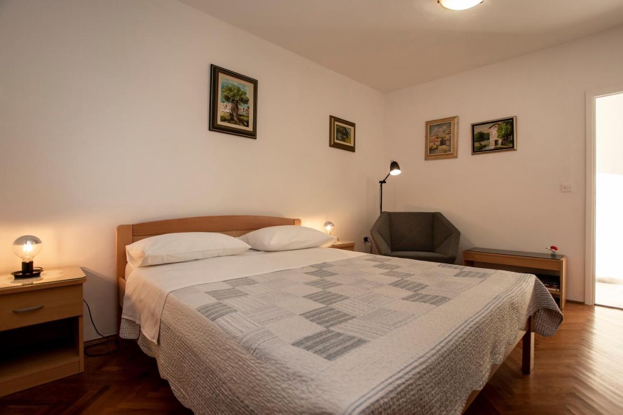 Apartments Volarevic โรวีน ภายนอก รูปภาพ